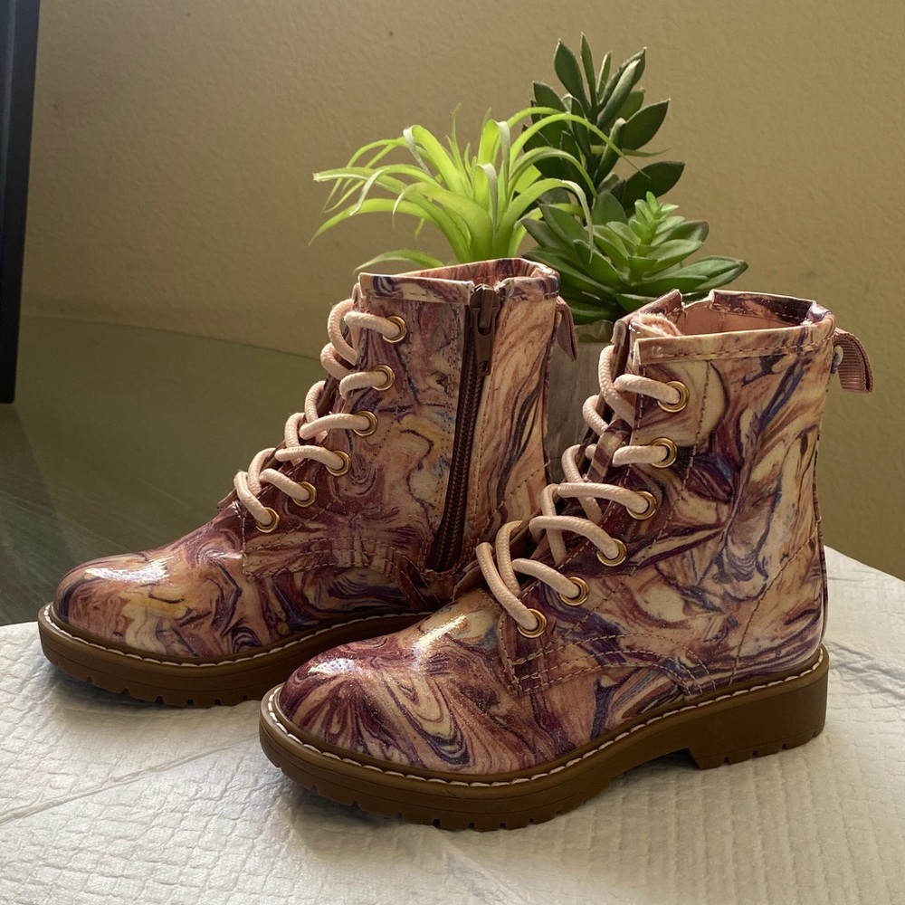 Steve Madden Pink Marble Kids Boots